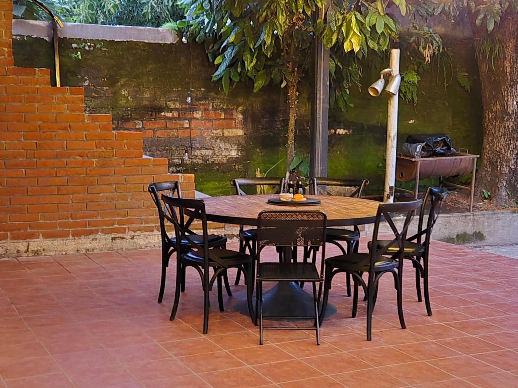 The Whale Lounge - Berlin Bed & Breakfast Luaran gambar